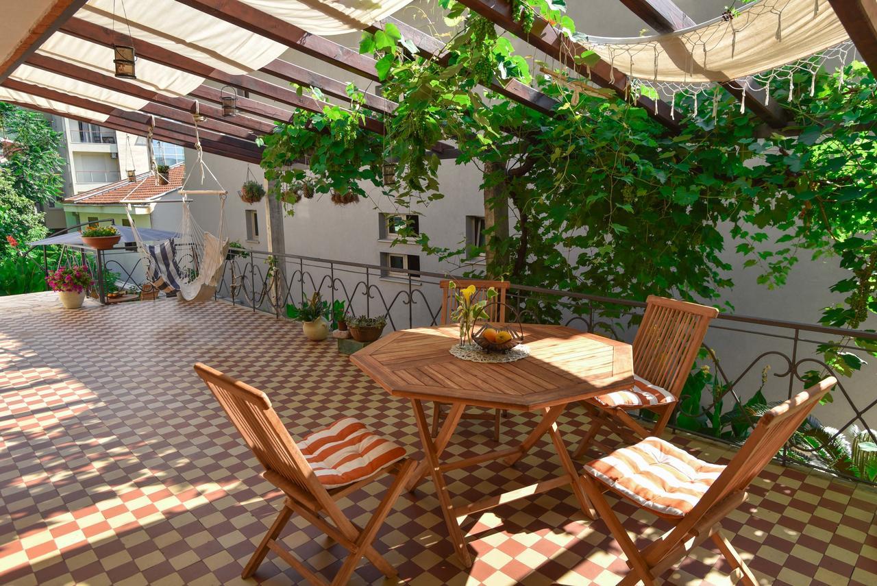 Guest House Ambient Budva Extérieur photo